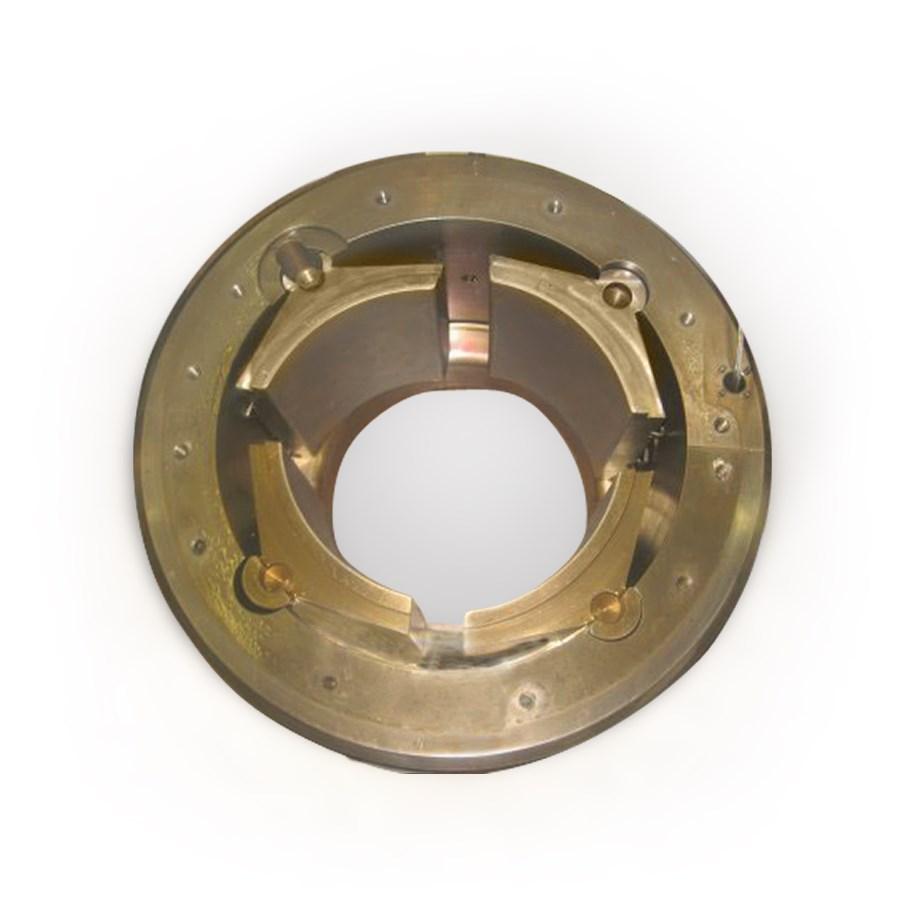 Rebabbitt and Rebore Large Bore Journal Bearings One of TRI s major services for power plants is to provide round the clock support for refurbishing Babbitted journal bearings, from 2 inches to over