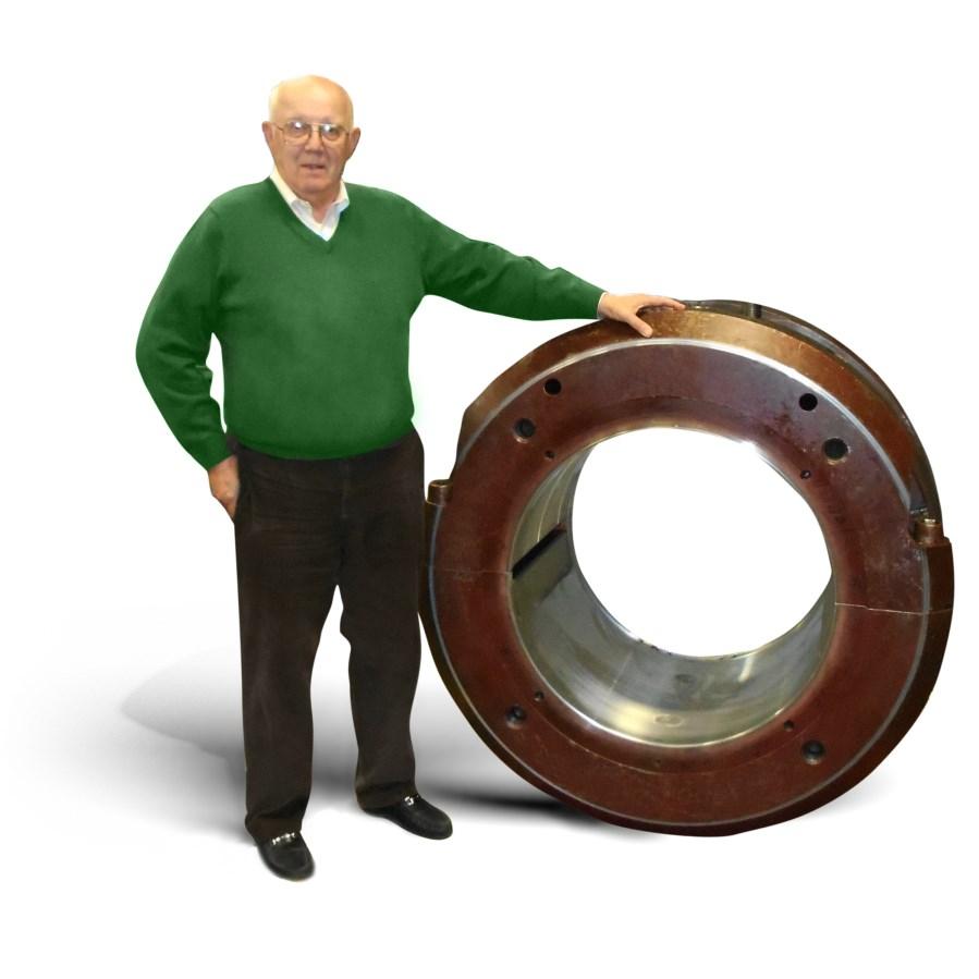 TRI can centrifugally cast bearings, or if the Babbitt to steel bond is acceptable, the bearing can be hand Babbitt welded minimizing the need to reround the bearing extensively.