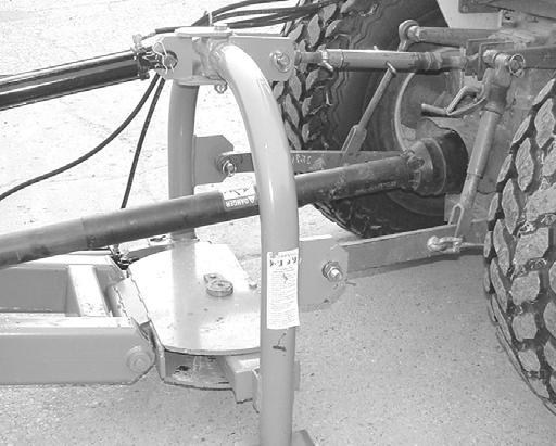 Category 1 Hitch Pin Installed (Right Side) Category 2 Hitch Pin Install hitch pin on the outside of 3-point attachment bracket as shown in Figure 5. Secure with lock washer and hex nut. (Rev.