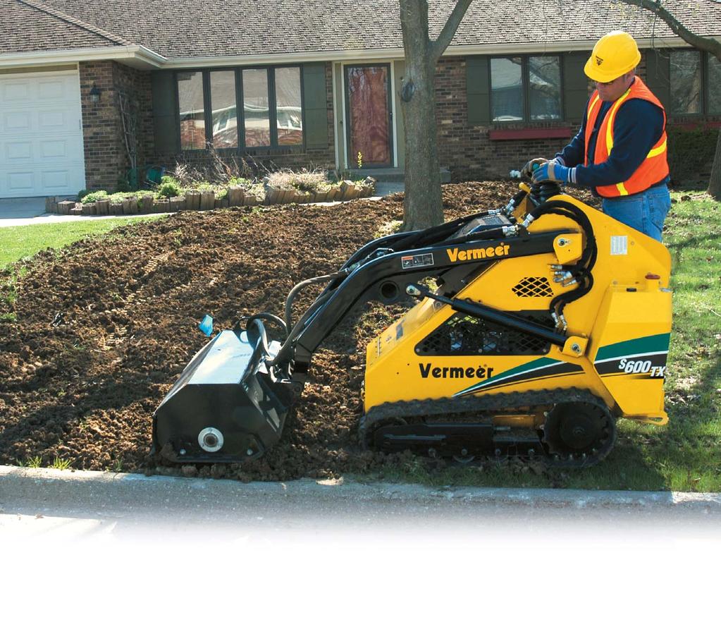 No Excuses. No Complaints. It shows up for work when you do and does the job no questions asked. S600TX Specifications General Design Type: Ride On Track Unit Length (w/ std.