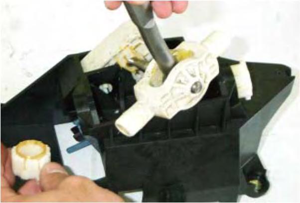 TOOL: Needle Nose Pliers (996/986 shown -