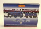 Large collection of Hornby Dublo 00 Gauge 3-Rail tinplate coaches, including Gresley Teak (4), BR maroon Suburban (3), Gresley BR crimson and cream (8, one boxed), LMS maroon (3), Royal Mail Coaches