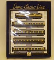 Boxed American HO Gauge Mikado Locomotives by Bachmann, comprising Union Pacific 2-8-2 no 2528 and tender, with electronic whistle, G-VG, and another as AT&SF no 2126, F-G, missing rear pony truck