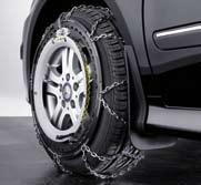 can be fitted quickly. A tough plastic disc protects your prized light-alloy wheel from scratches.