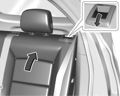 66 Seats and Restraints the vehicle through the rear door and left the vehicle without the vehicle being shut off. The feature can be turned on or off. See Vehicle Personalization 0 142.