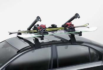NOTE Thanks to the practical pull-out function, the ski and snowboard holder can be very easily loaded and unloaded. max.