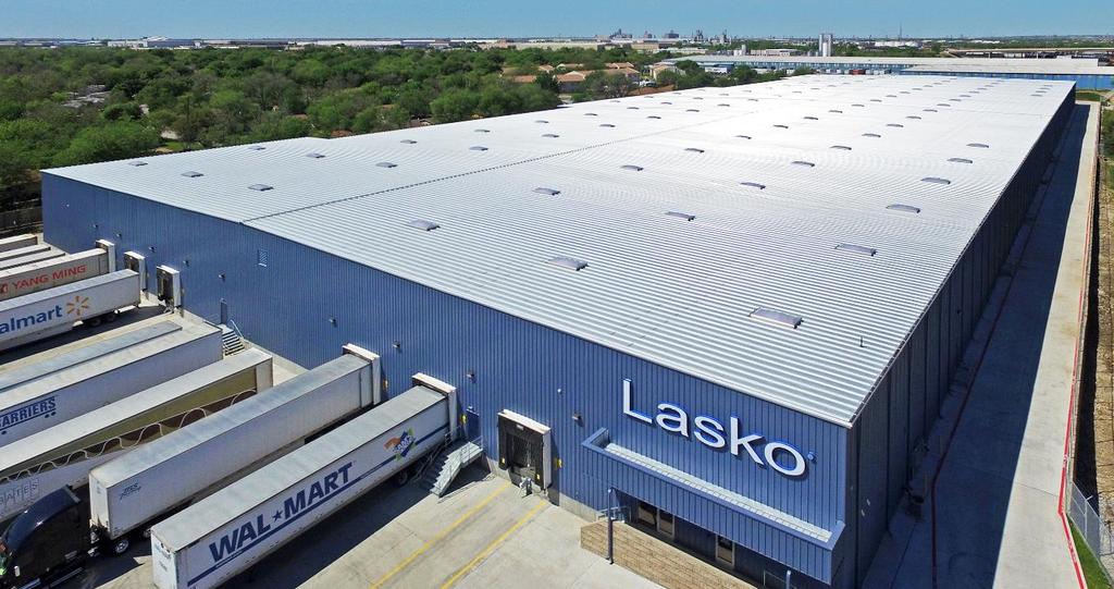 300k SF Lasko Distribution Center 90 4x8 SKYPRO Polycarbonate Industrial Skylights and Prefabricated