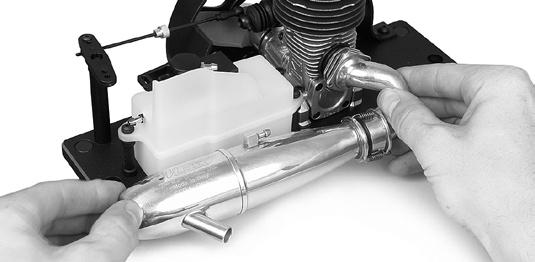 3. Attach the exhaust pipe header to the engine exhaust outlet;