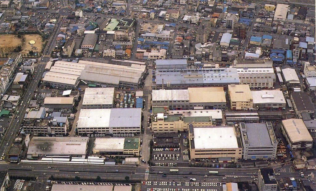 Nissin Electric Co., Ltd. Outline of the Company Umezu Headquarters & Factory (Kyoto) Nissin has 2 main factories (Kyoto & Gumma) in Japan.