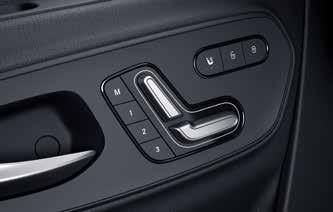 Starting the engine at the push of a button: the KEYLESS START drive authorisation system allows the engine to be started