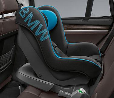 It features ISOFIX connectors and patented airpads for particularly high impact