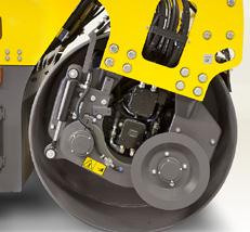. SPLIT DRUM ROLLER Dynapac offers rollers with split drums. This makes operating easier in confined spaces and reduces the risk of cracks in the asphalt.