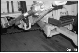 manufacturer. OPS-U-0025 Arrange the chains so that when tightened, the chains are pulling downward and against themselves.