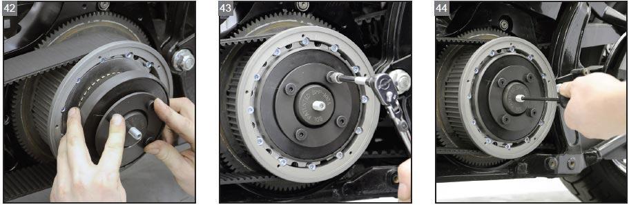 Install the pressure plate onto the clutch hub.