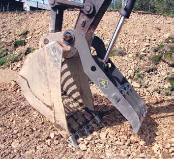 excavator thumbs MANUAL UNDER STICK THUMB Doc ID: P-EAT-manundrstickthumb High strength one piece base plate. Heavy-duty pivot pin to resist bending. 2 point adjustment.