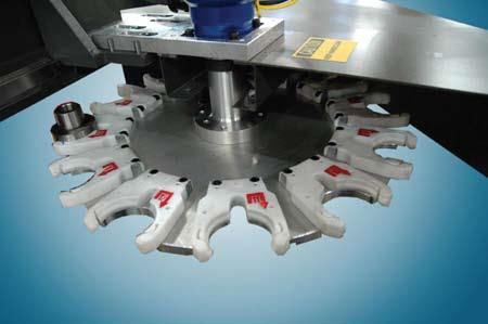 The system is optimized for bidirectional rotation and takes the shortest route to help reduce tool change time.