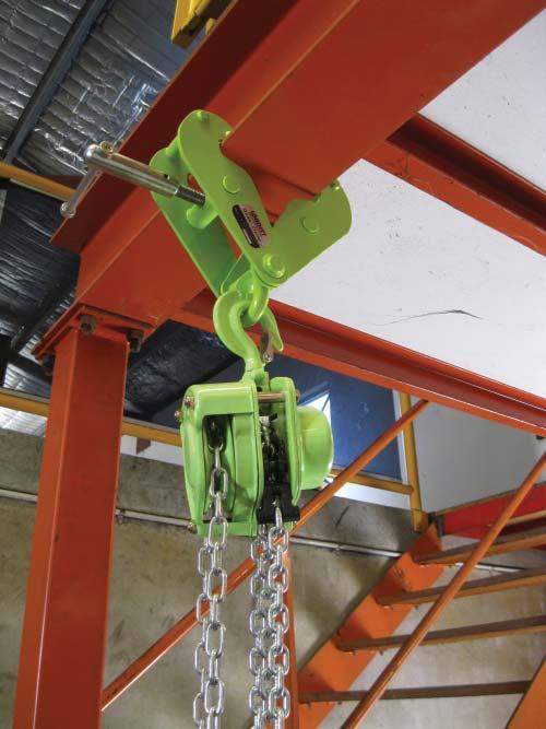 LOADSET CHAIN HOISTS Capacities: 500kg to 30 tonnes Robust all steel chain blocks suitable for all industrial applications.