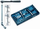 Sockets and Socket Sets manual operation Extensions Locking Extensions Adapter Set drive 12.5 = 1 2, heads polished DIN 3123, ISO 3316 917-5 046362 917-3 76 046379 917-5 123 046386 drive 12.