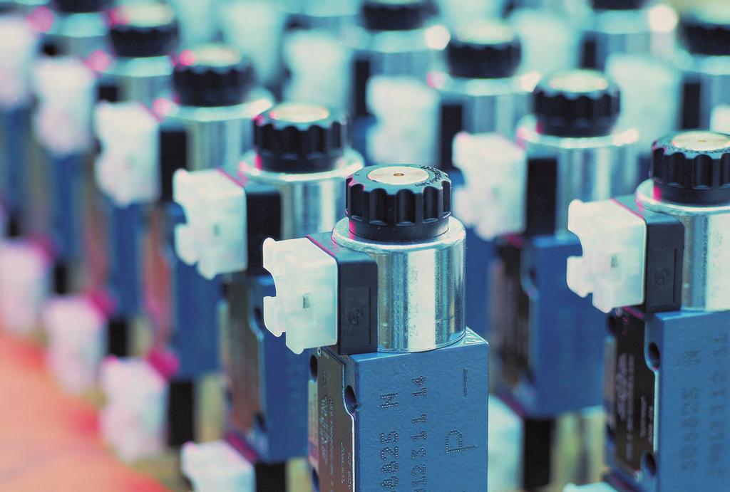 On/off valves Directional valves Pressure, flow and isolator valves 2-way cartridge valves For applications in hydraulic systems, we offer direct and pilot operated directional valves with