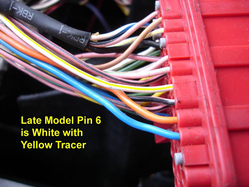 Later vehicles have the following wire type WHITE wire with YELLOW TRACER.