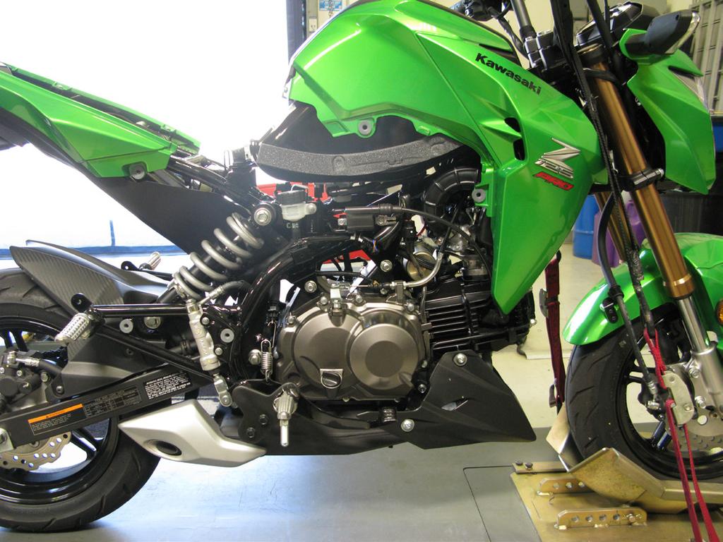 ) **Aftermarket rearsets are required for Quickshift function** 1. Measure and note your shift pedal height so you may reposition the shift lever once complete. 2.