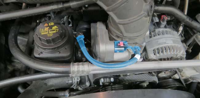 Install the supplied throttle body O-ring to the manifold and install the throttle