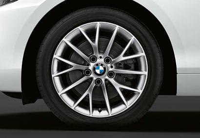 SE. Equipment 24 25 Discover even more with the new BMW Brochures app. Available now, for your smartphone and tablet.