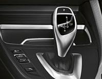 When a suitable space has been found, the Park Assist takes over the steering, while the driver is responsible for selecting the correct gear, as well as pressing the