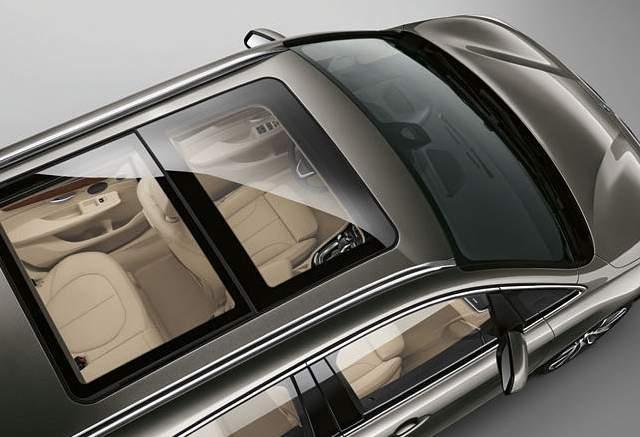 function, headliner panel, wind deflector and remote opening/ closing
