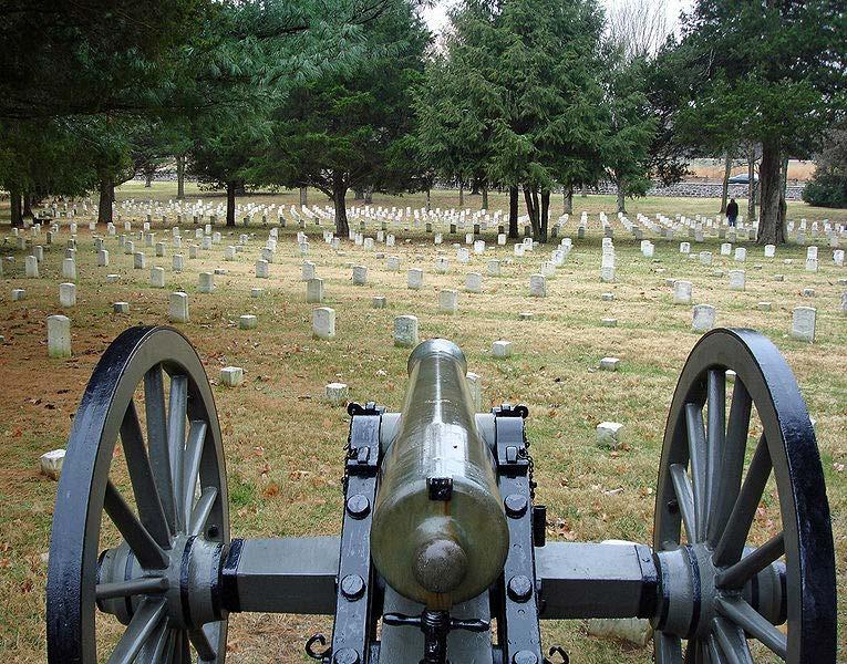 Chapter- 2 Field Artillery in the American Civil War M1857 Napoleon at Stones River battlefield cemetery Field artillery in the American Civil War refers to the important artillery weapons,