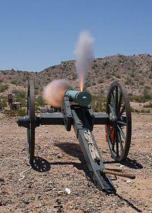 fire. Thus, artillery pieces that bear little resemblance to howitzers of earlier eras are now described as howitzers, although the British, perhaps favoring brevity, call them guns.