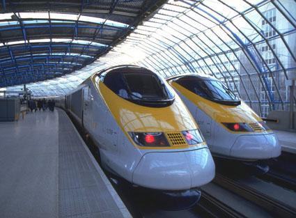 High Speed Rail: A Global Trend HSR implemented or being considered in most developing countries Europe and Japan over 30 years experience in design and