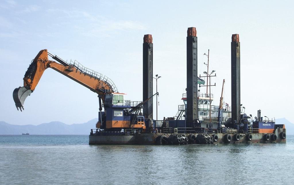 These enable more operations. With 60+ DipMate systems active in the field, efficient (e.g. bucket angle and boom control) and safer DipMate is the backhoe dredging monitoring and con- (e.g. cylinder and collision protection module) dredging trol system of choice for operators around the world.