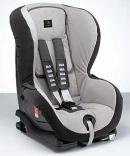 With automatic child seat recognition and ISOFIX attachment points. Adjustable tilt.