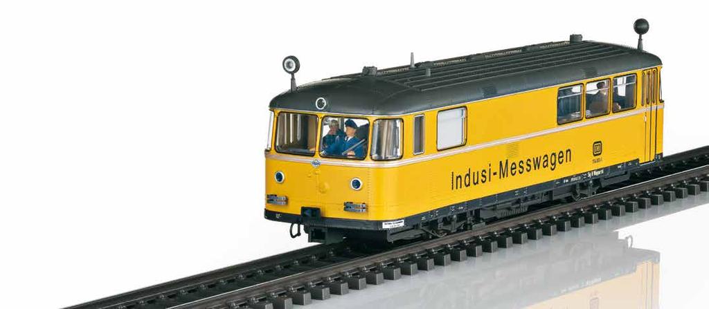 Measurement Technology in a Golden Yellow Paint Scheme e `!P(r\ 22657 Class 724 Powered Rail Car Prototype: German Federal Railroad (DB) class 724 (former VT 95.