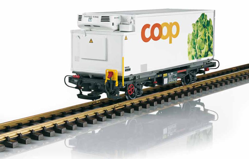 Rhaetian Railroad (RhB) 6G 45899 RhB Container Car for coop Lettuce This is a continuation of the popular series of refrigerator