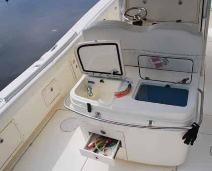 320CC Full 316 stainless steel hardware package Bow 225 qt. insulated storage areas (port and starboard) Console features: windscreen, recessed electronics box Tackle center with 45-gal.