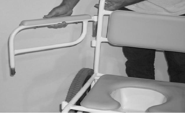 ARMREST FEATURES Never try to lift the chair by its armrest. They may come loose or break. If this occurs, the chair may fall and cause severe injury to you or others.