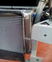 emplacement Engine water radiator in its location Engine water radiator in its