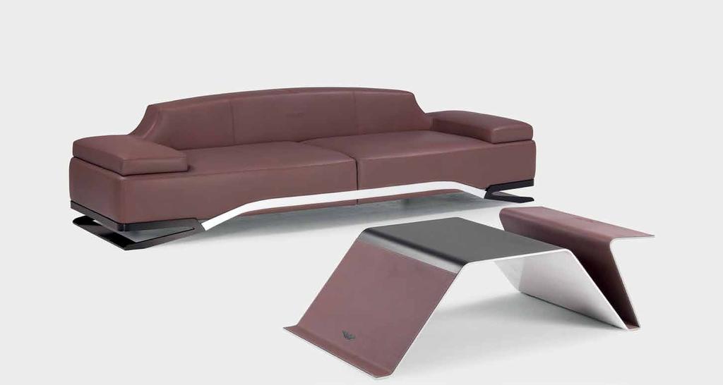 V057 4 seat sofa V005 table 1 side V057 4 seat sofa - 270x101xh71 cm - metal legs, leather Touch
