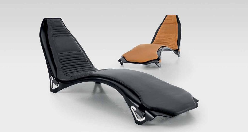 V007 chaise longue V007 chaise longue - 195x65xh74 cm - carbon fibre, black matt polished, leather
