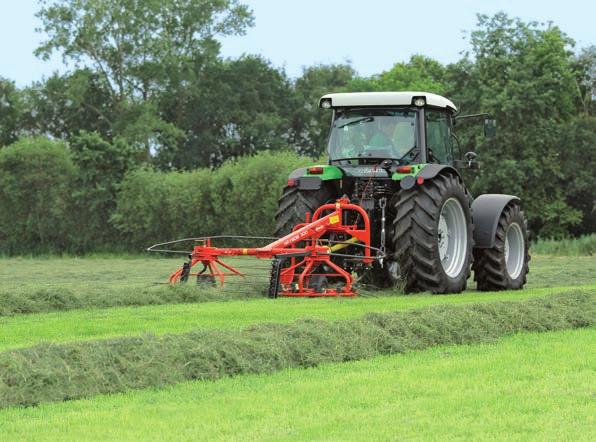 300 360 KUHN UNIVERSAL HAYMAKERS! RAKING AND TEDDING Raking and tedding plays a vital role in the grass harvesting process. Timing is of the essence for optimum quality.