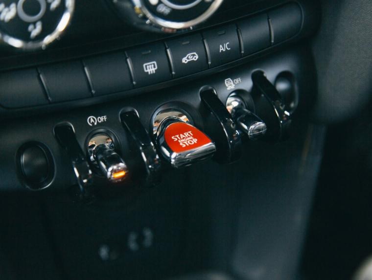 RACE INSPIRED TOGGLE SWITCHES.