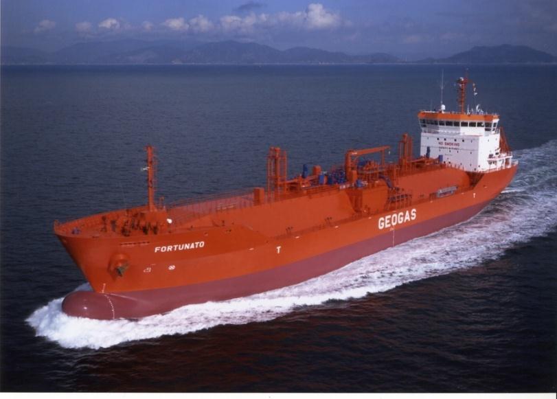 and cargo tanks 8,600 m³ LPG carrier: Owner: Geogas, Switzerland Yard: Sasaki/Sanoyas,