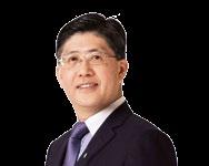 Prior to joining Standard Chartered in 1991, he had earlier built his banking expertise with OCBC Malaysia where he served in various roles since 1980.