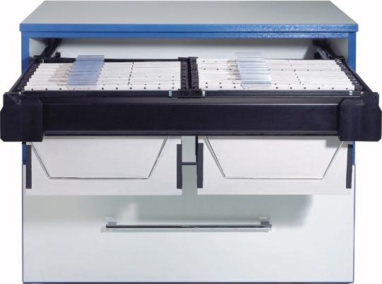 into the slot of each side panel. Wide drawer: Remove edge profiles and screw the support pieces from inside in each side panel with self-tapping screw M3 x 6 mm (Article No. 090.09846).