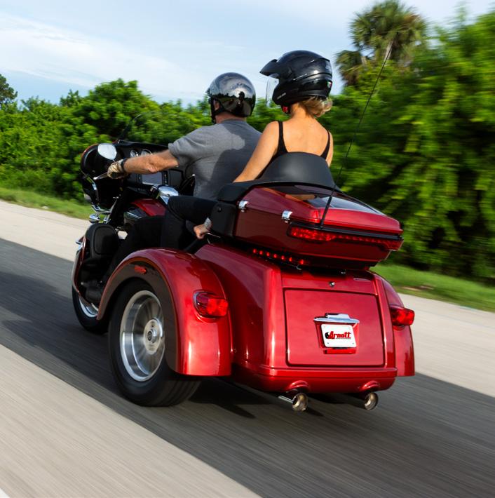 HARLEY-DAVIDSON TRIKES HARLEY-DAVIDSON DYNA YOU LL WONDER HOW YOU ENJOYED RIDING WITHOUT IT The three-wheel movement provides riders of all ages and their passengers with a more stable ride and new
