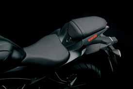 Image sketch LED Lighting Reflecting its GSX-R heritage, the GSX-S125 features vertically stacked LED headlights, with the