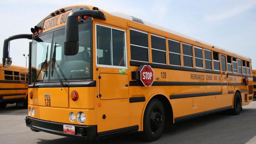 Case Study: Lee Summit R-7 District Fleet: 149 buses, 46 duty vehicles, 4 special needs vans.