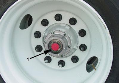 Inspections And Maintenance 7.12.2 WHEEL ENDS Figure 7-12 Wheel Lug Torque Sequence Your trailer is equipped with oil bath wheel ends. See figure 7-13.